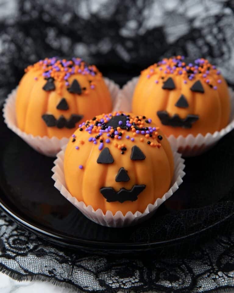 Jack O’Lantern Hot Chocolate Bombs Recipe