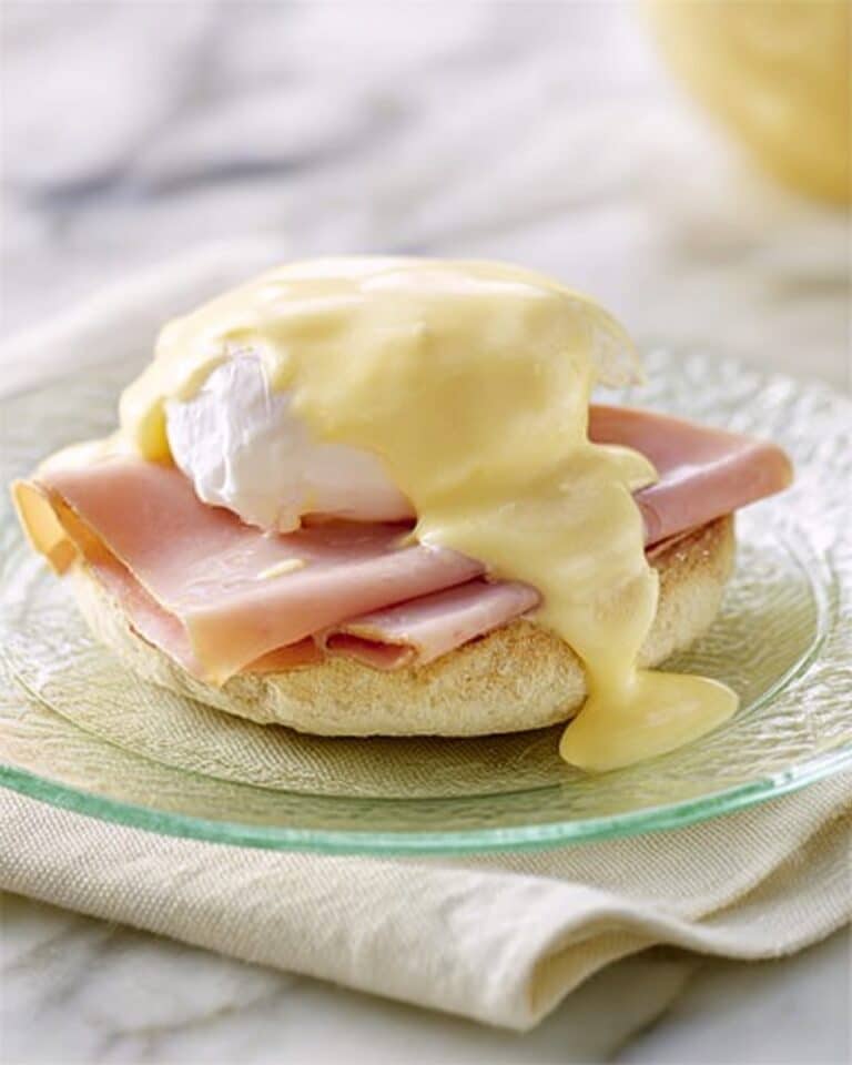 Eggs Benedict with Homemade Hollandaise Sauce Recipe