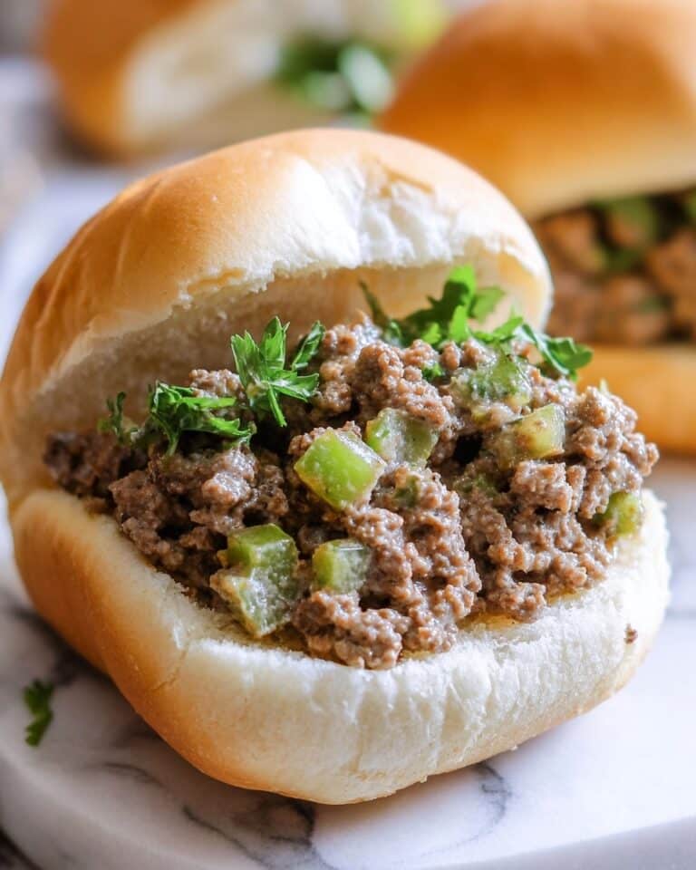 Easy Ground Beef Philly Cheesesteak Sandwiches Recipe